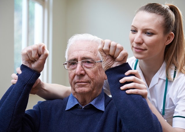 Cat de importanta este fizioterapia pentru recuperarea dupa un accident vascular?