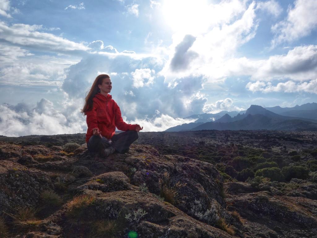 Cateva lucruri pe care trebuie sa le stii inainte de a urca Kilimanjaro